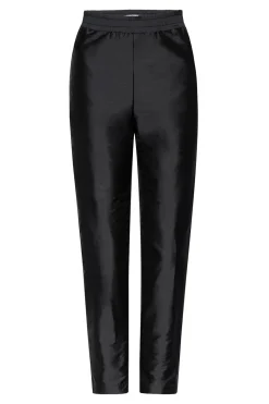 GEORGINA PANT